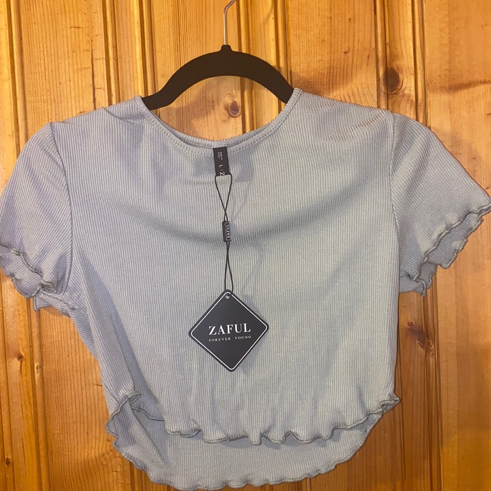 ZAFUL Ribbed Lettuce Trim Crop Tee
